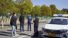<b>东方时尚|昆明山水驾校、曲靖艺学驾校至我公司</b>